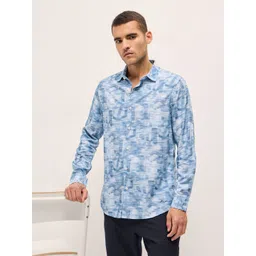 THE BEAR HOUSE Men Tailored Fit Spread Collar Abstract Printed Cotton Casual Shirt-picture-22
