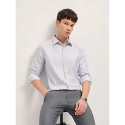 THE BEAR HOUSE Men Vertical Striped Spread Collar Formal Shirt-picture-10