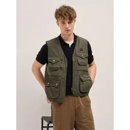 The Bear House Olive Cotton Regular Fit Solid Casual Jacket-picture-15