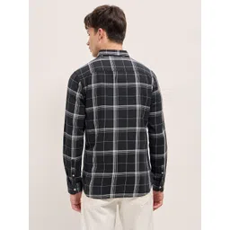 THE BEAR HOUSE Slim Fit Checked Pure Cotton Casual Shirt image 5