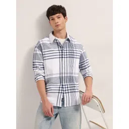 The Bear House White Cotton Checked Relaxed Fit Overshirt-picture-33