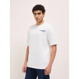 The Bear House White Cotton Embroidered Regular Fit T-Shirt-picture-31