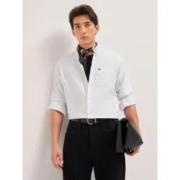 The Bear House White Cotton Solid Regular Fit Shirt-picture-28