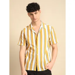 THE BEETEL HOUSE Men Relaxed Fit Cuban Collar Vertical Striped Casual Shirt-picture-13