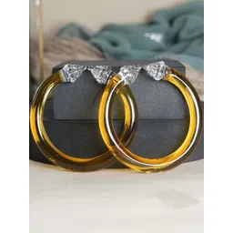 THE GOLDEN CASCADE Women Set of 2 Gold toned Sriyantra Detailed Glass Kada Bangle-picture-16