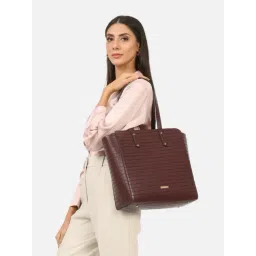 THE GUSTO Maroon Textured Medium Tote Handbag-picture-16