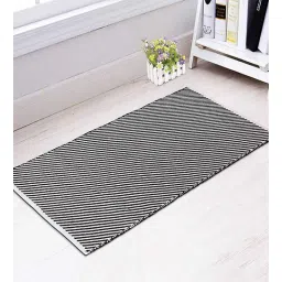 Abstract Pattern Cotton 4 X 2 Feet Flat Weave Bedside Runner By The Home Talk-picture-33