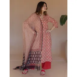 THE INDIAN ETHNIC CO Floral Block Printed Kota Doria Cotton Dupatta-picture-21