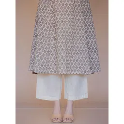 THE INDIAN ETHNIC CO Women Straight Fit Cotton Salwar-picture-36