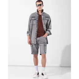 the indian garage co Men Mid-Rise Relaxed Fit Cargo Shorts image 5