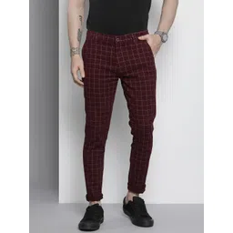The Indian Garage Co Men Burgundy Checked Slim Fit Chinos-image-36