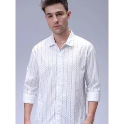 The Indian Garage Co Men Opaque Casual Shirt-picture-17