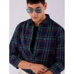 The Indian Garage Co Men Slim Fit Opaque Checked Casual Shirt-picture-11