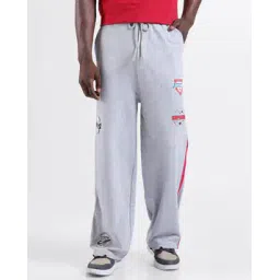 the indian garage co Men Superman Print Loose Fit Straight Track Pants-picture-43