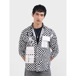 The Indian Garage Co Relaxed Fit Checked & Bugs Bunny Printed Pure Cotton Casual Shirt-picture-24