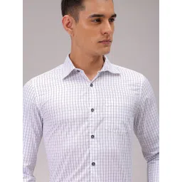 the indian garage co. x luxe Luxe by TIGC Men Cutaway Collar Checked Slim Fit Formal Shirt-picture-29