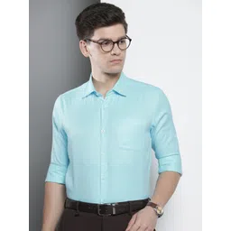 the indian garage co. x luxe Luxe by TIGC Men Solid Slim Fit Opaque Formal Shirt-picture-10