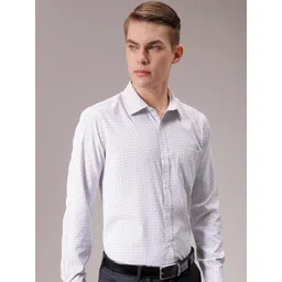 the indian garage co. x luxe Luxe by TIGC Men Spread Collar Micro Ditsy Printed Slim Fit Formal Shirt-picture-37