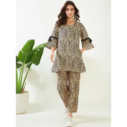 The Kaftan Company Leopard Printed Square Neck Tunic & Trousers Co-Ords-picture-23