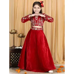 THE LITTLE CELEBS Girls Embellished Beads and Stones Ready to Wear Lehenga &-picture-32