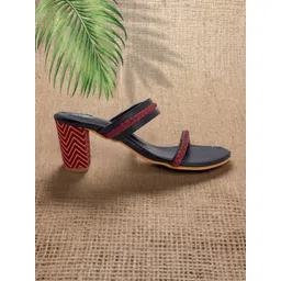 THE MADRAS TRUNK Block Sandals-picture-14