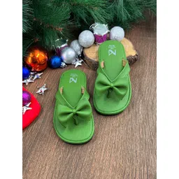 THE MADRAS TRUNK Kids Synthetic Leather Open Toe Flats-image-31