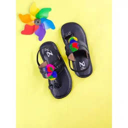 THE MADRAS TRUNK Unisex Kids Ethnic Comfort Sandals-picture-10