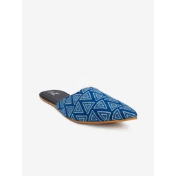 THE MADRAS TRUNK Women Blue Printed Mules Flats-picture-41