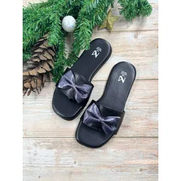THE MADRAS TRUNK Women Open Toe Flats with Bows-picture-10