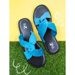 THE MADRAS TRUNK Women Open Toe Flats with Bows-picture-31