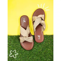 THE MADRAS TRUNK Women Open Toe Flats with Bows image 1