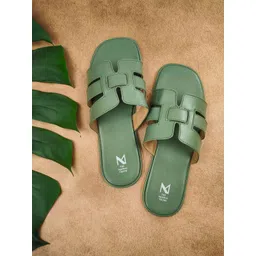 THE MADRAS TRUNK Women Printed Mules Flats-picture-19