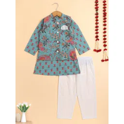 The Magic Wand Boys Floral Printed Mandarin Collar Pure Cotton Straight Kurta With Pyjamas-picture-24