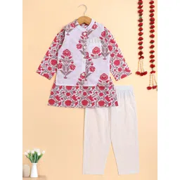 The Magic Wand Boys Floral Printed Mandarin Collar Pure Cotton Straight Kurta With Pyjamas-picture-17