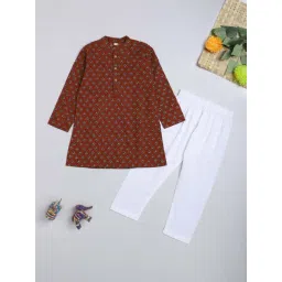The Magic Wand Kids Maroon & White Cotton Floral Print Full Sleeves Kurta Set-picture-21