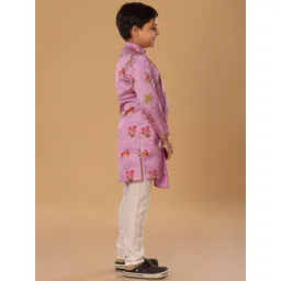 The Mini Trunk Boys Floral Printed Mandarin Collar Straight Kurta With Trousers image 3