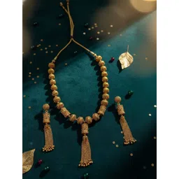 The Pari Beaded Studded Jewellery Set-picture-23