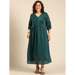 The Pink Moon Women Plus Size Emerald Satin Chiffon Dress-picture-22