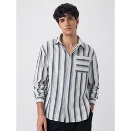 The Souled Store Men Relaxed Fit Vertical Striped Spread Collar Casual Shirt-picture-23