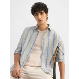The Souled Store Men Vertical Striped Spread Collar Casual Shirt-picture-18