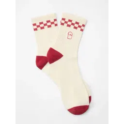 The Souled Store White & Red Blend Textured Socks-picture-31