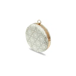 THE TAN CLAN Green Inaara Round Clutch with Detachable Chain-picture-16