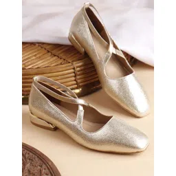 the white pole Bellies For Women image 1