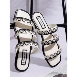 The White Pole Trendy Triple Band Ring Embellished Black Flats for Women-image-2