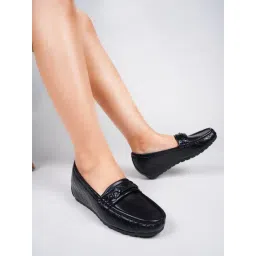The White Pole Women's Black Casual Loafers-picture-21