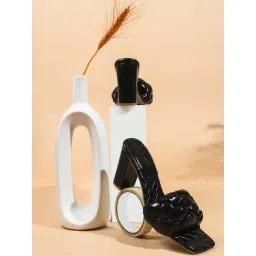 The White Pole Women's Black Casual Sandals-picture-34