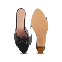 The White Pole Women's Black Casual Sandals image 4