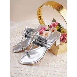 The White Pole Women's Silver Toe Ring Sandals-picture-45