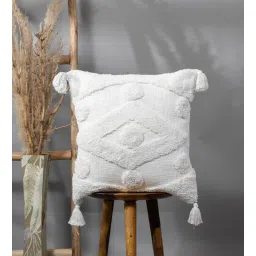 thegasbh White Cotton Tufted Cushion Covers (Pack Of 5)-picture-10