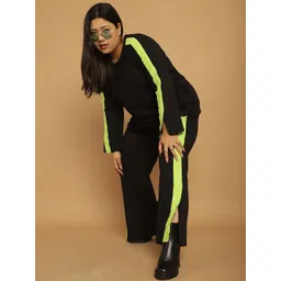 theRebelinme Plus Size  Women Relaxed Straight Fit High-Rise Easy Wash Parallel Trousers image 3